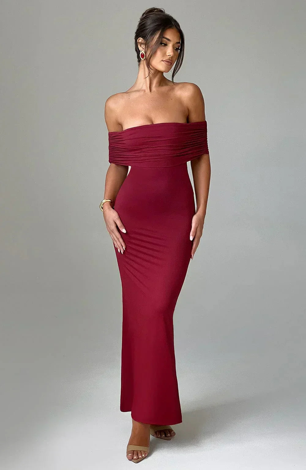Violet | Robe Maxi Décolletée dans le Dos