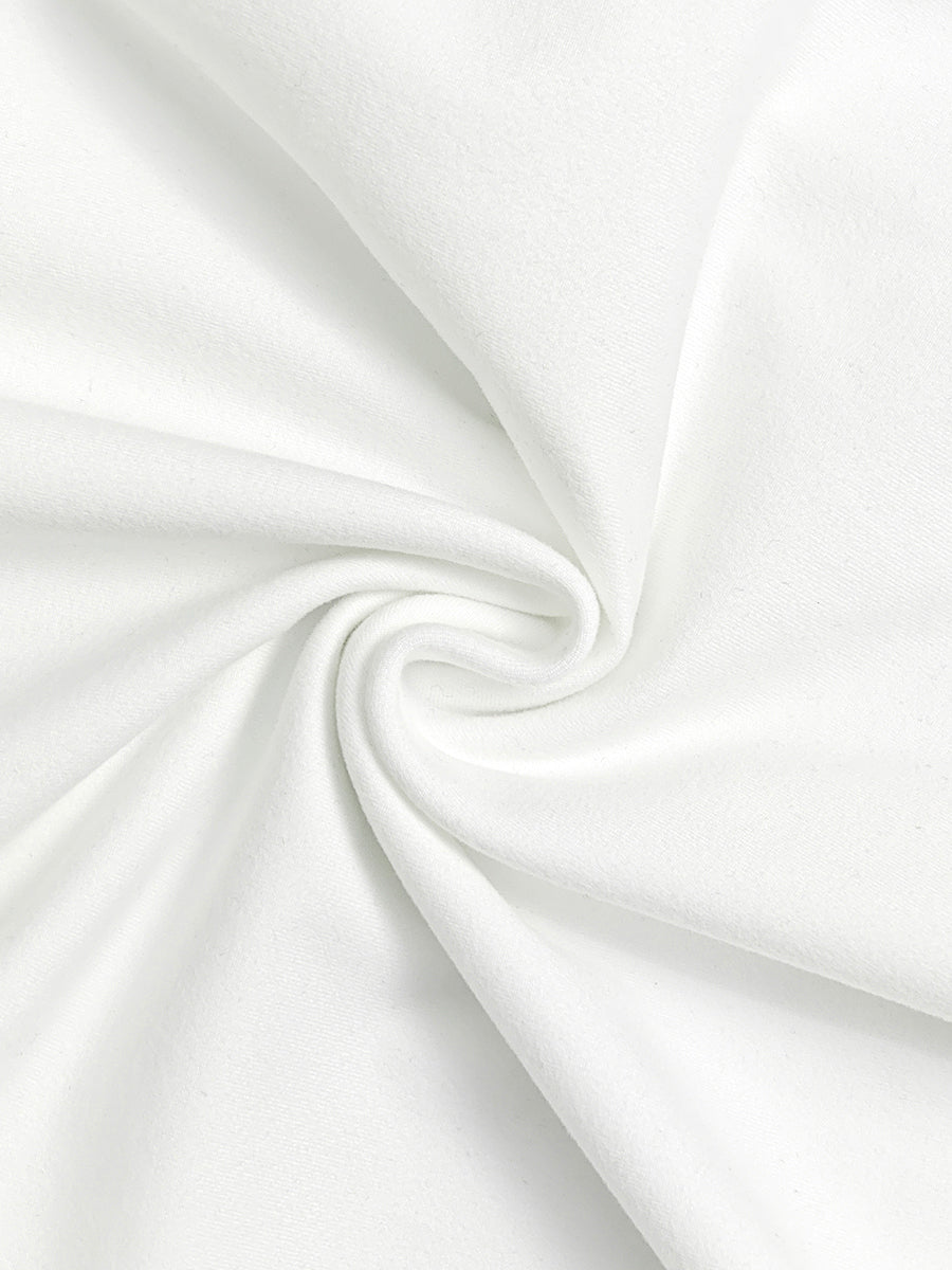 Robe mi-longue asymétrique plissée fendue devant fendue sur le côté à manches longues, à empiècements, à col haut, couleur unie