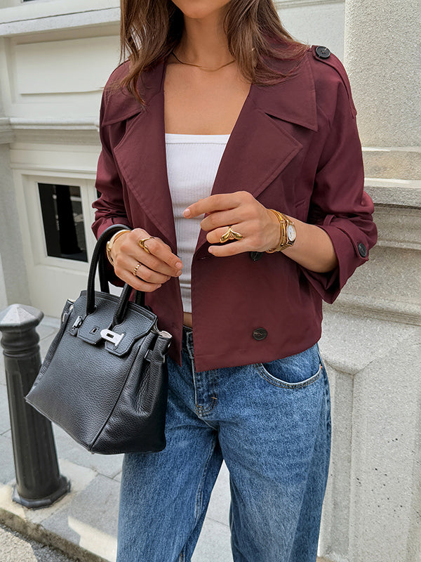 Veste boutonnée à manches longues, à empiècements, à col cranté, couleur unie