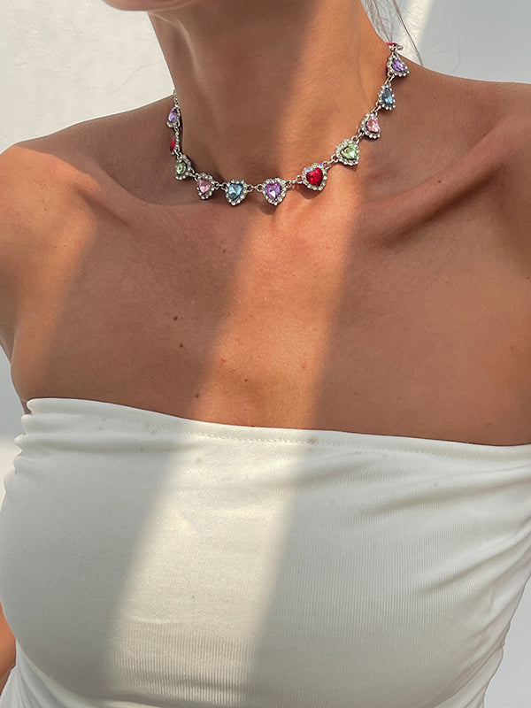 Collier géométrique en forme de cœur