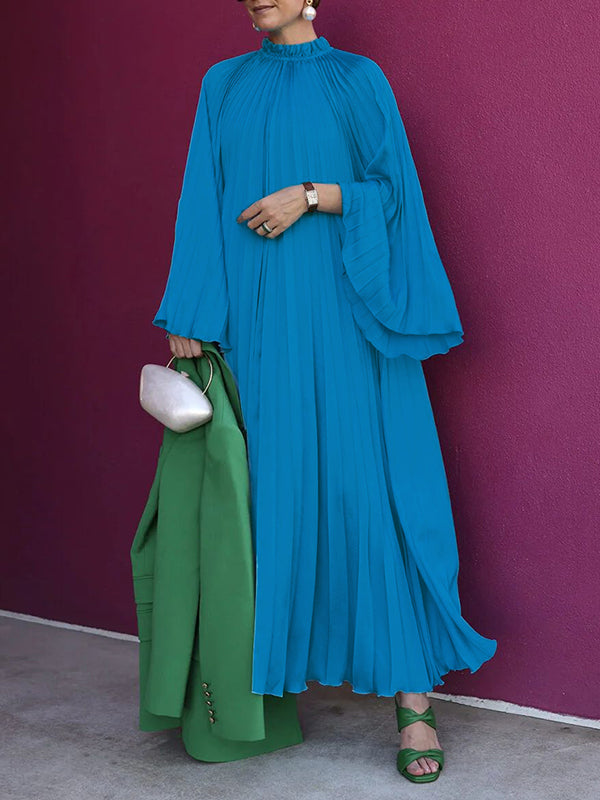 Robe longue ample plissée volantée à manches évasées, à empiècements, à col haut, couleur unie