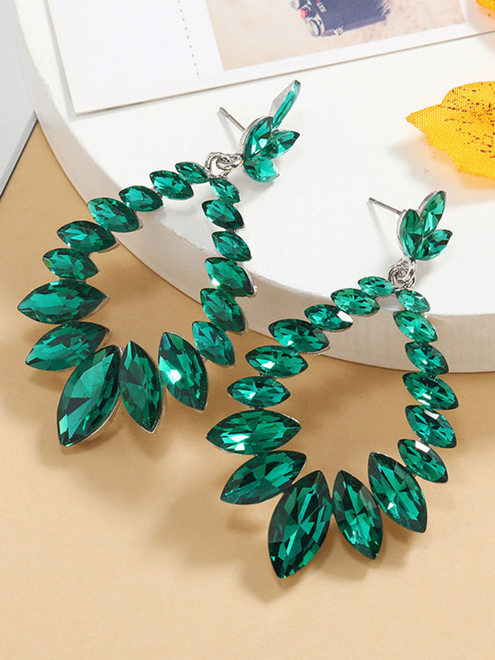 Boucles d'oreilles géométriques à strass