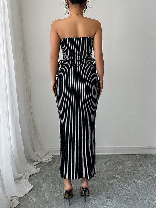 Ensemble deux pièces rayé moulant bustier – haut + jupe