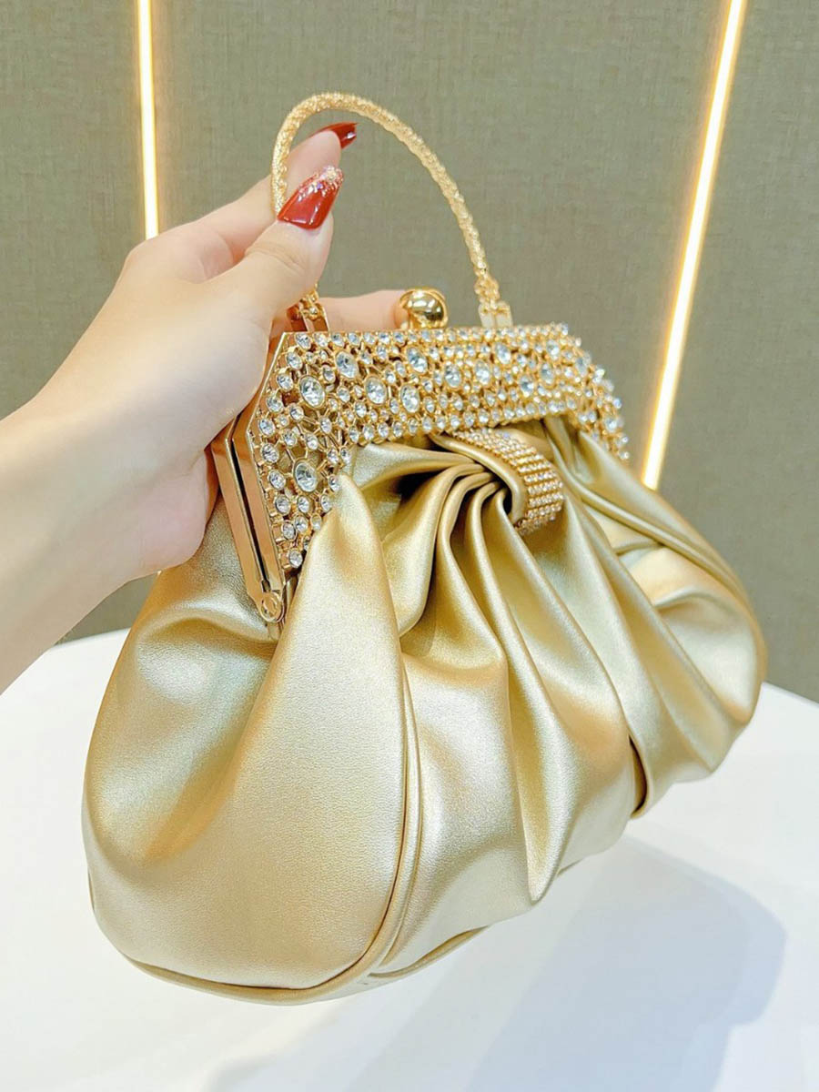 Sac à main plissé à chaîne, à strass, à empiècements