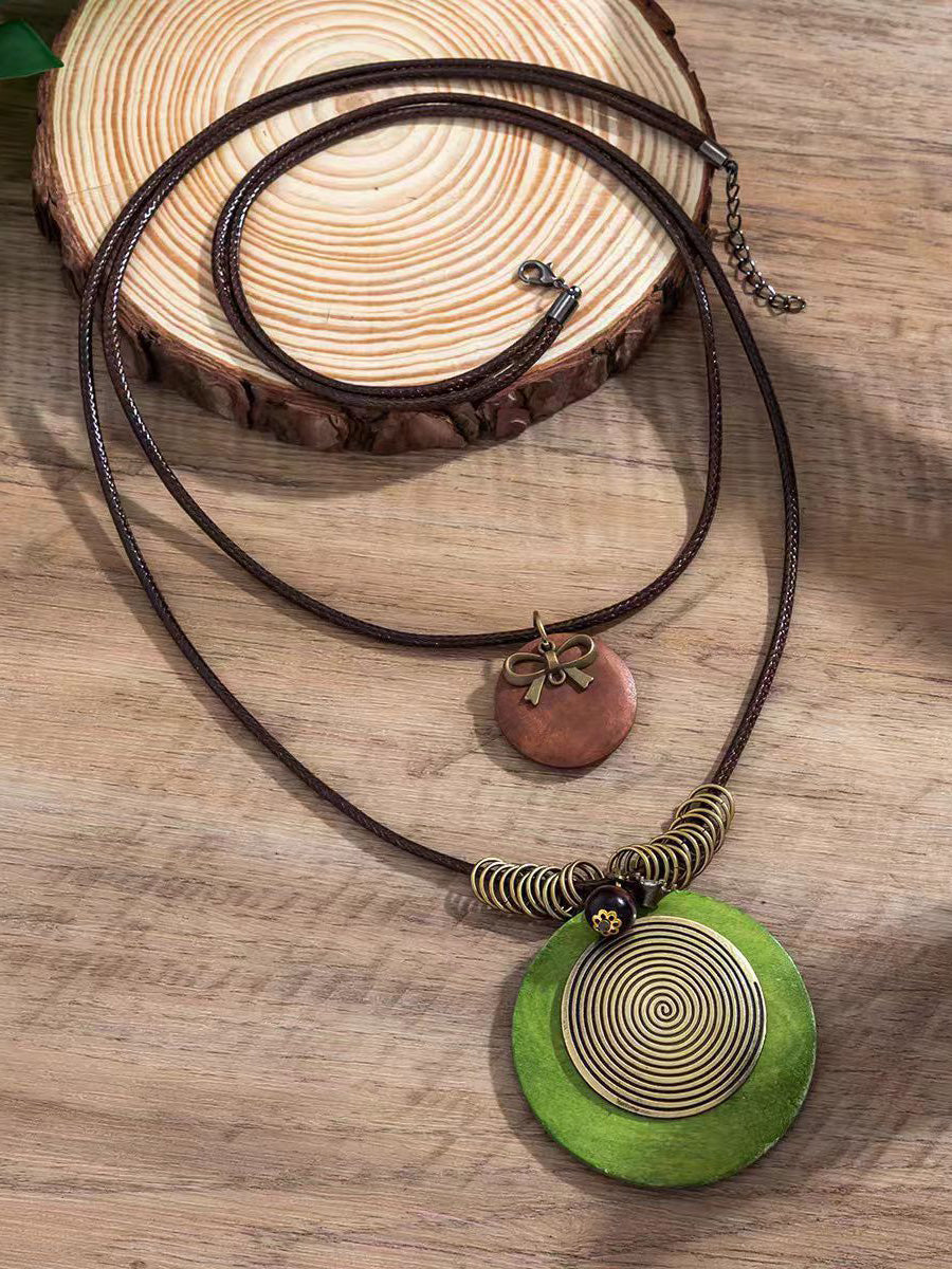Collier géométrique taille ronde, à double rang