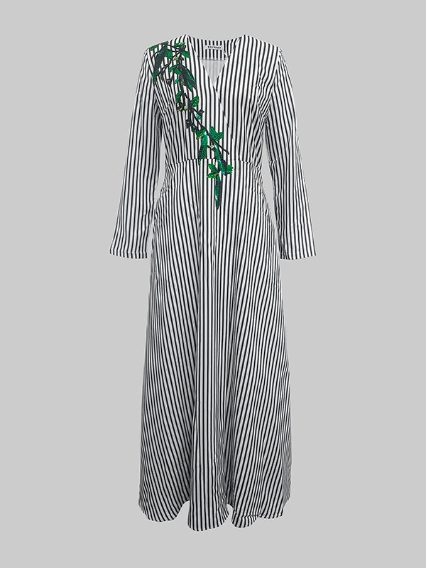 Robe chemise ample asymétrique rayée coupe trapèze, à empiècements, à col en V