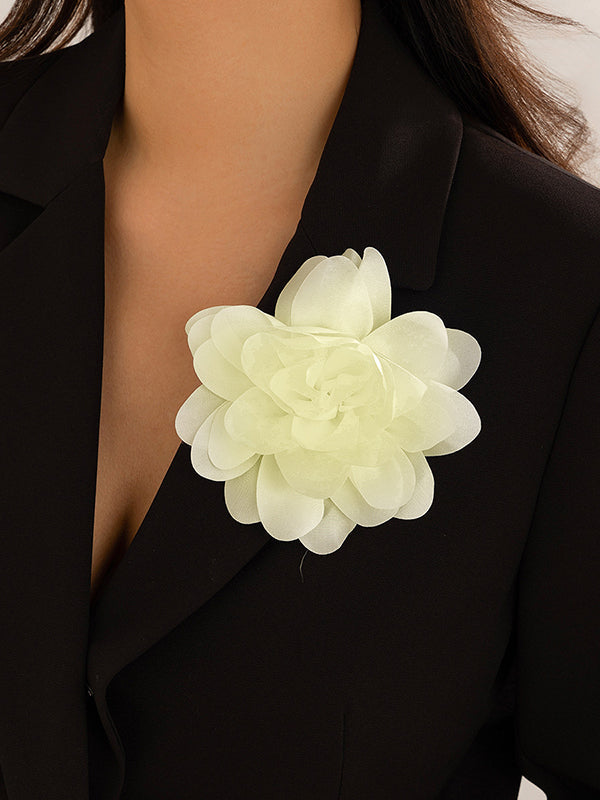 Broche à fleurs en 3D