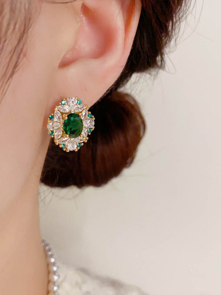 Boucles d'oreilles géométriques à strass