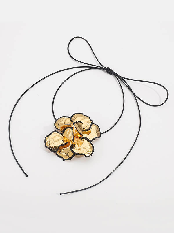 Collier noué en forme de fleur