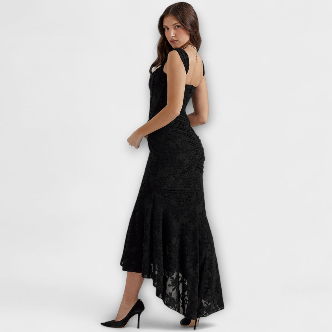 Renske - Robe maxi élégante avec corset artistique