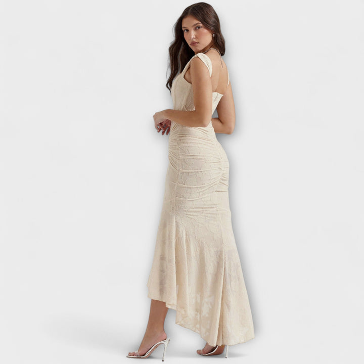 Renske - Robe maxi élégante avec corset artistique