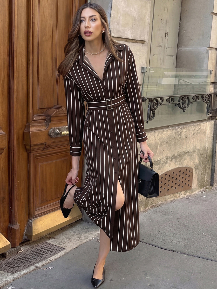 Robe chemise longue rayée fendue devant boutonnée avec ceinture, à manches trois-quarts, taille haute, à col revers