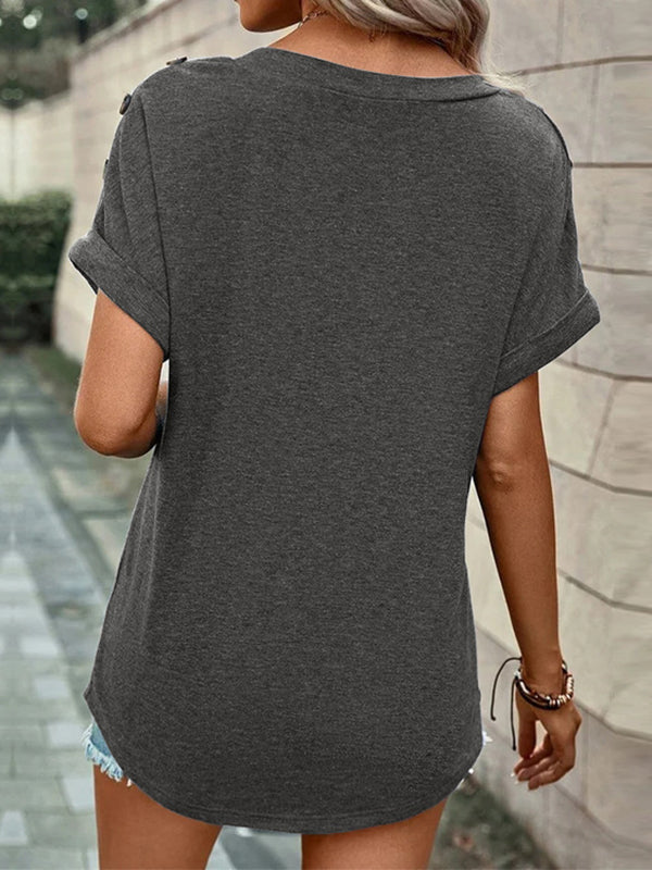 T-shirt ample boutonné à manches courtes, à col en V, couleur unie