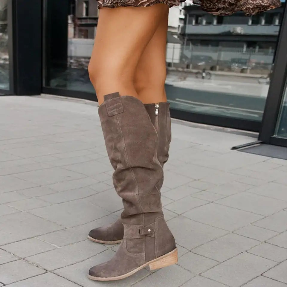 Bottes élégantes montantes pour femmes