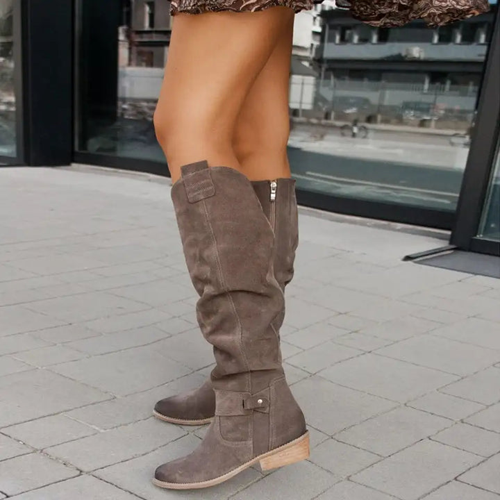 Bottes élégantes montantes pour femmes
