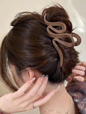 Pince à cheveux griffe géométrique