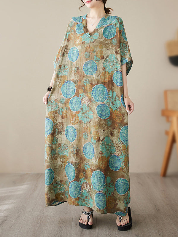 Robe longue ample imprimée à manches courtes, à col en V