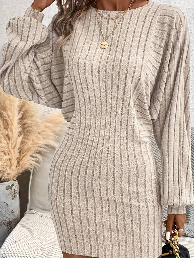 Mara | Robe tricotée décontractée pour femmes beige, coupe ample