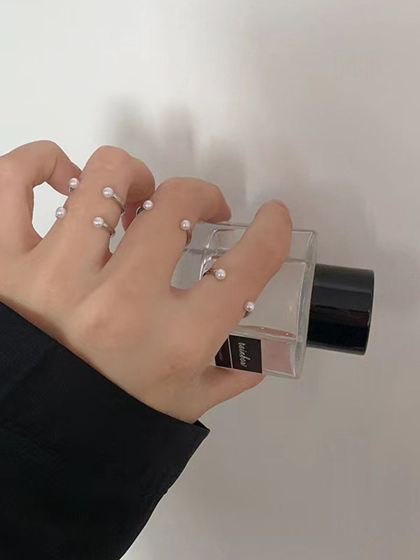Bague de perles Normcore simple, décontractée et chic