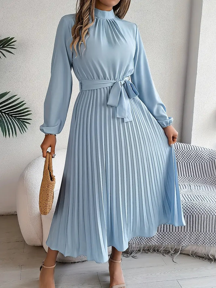 Sana | Robe de soirée plissée pour femmes à col montant