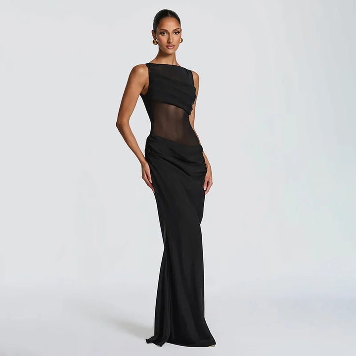 Robe maxi sans manches pour femmes avec décolleté bateau et insert en mesh transparent avec zone de taille drapée