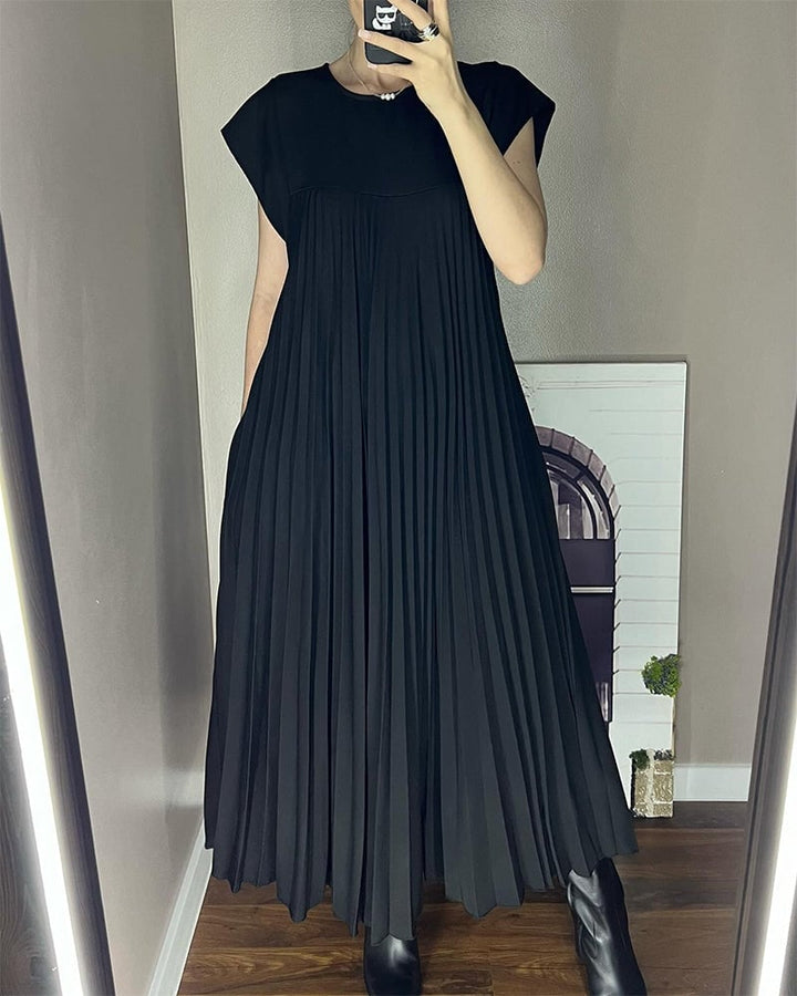 Robe maxi plissée sans manches pour femmes avec col rond et poche latérale