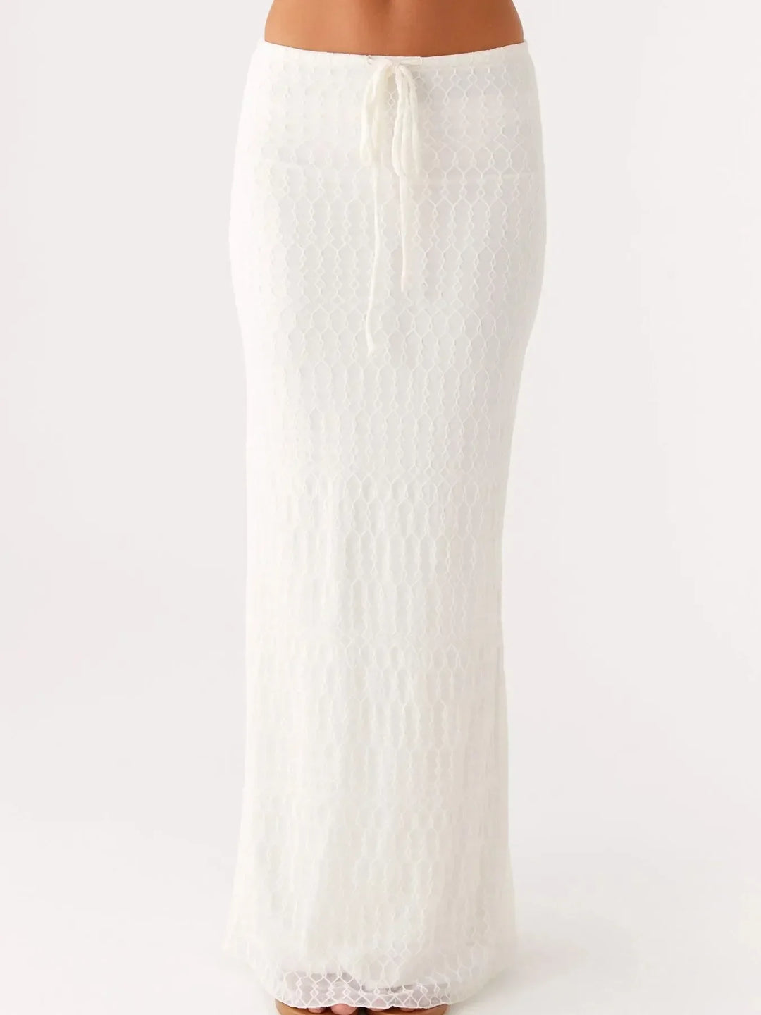 Ensemble bandeau pour femmes avec fermeture à nouer, surface en motif alvéolaire et jupe maxi