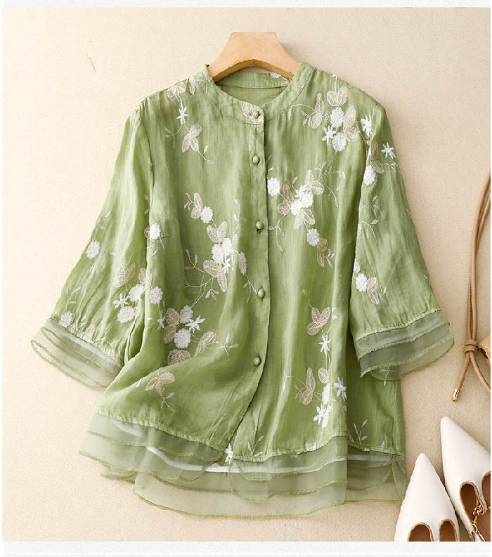 Blouse en Tissu Brodée pour Femmes avec Col Rond et Boutonnage Complet et Ourlet Transparent en Volants