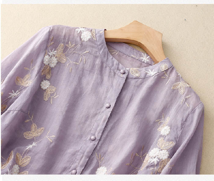Blouse en Tissu Brodée pour Femmes avec Col Rond et Boutonnage Complet et Ourlet Transparent en Volants