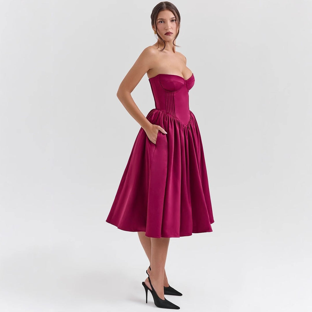 Marlene | Robe de cocktail pour femmes sans bretelles avec corset et jupe en satin évasée