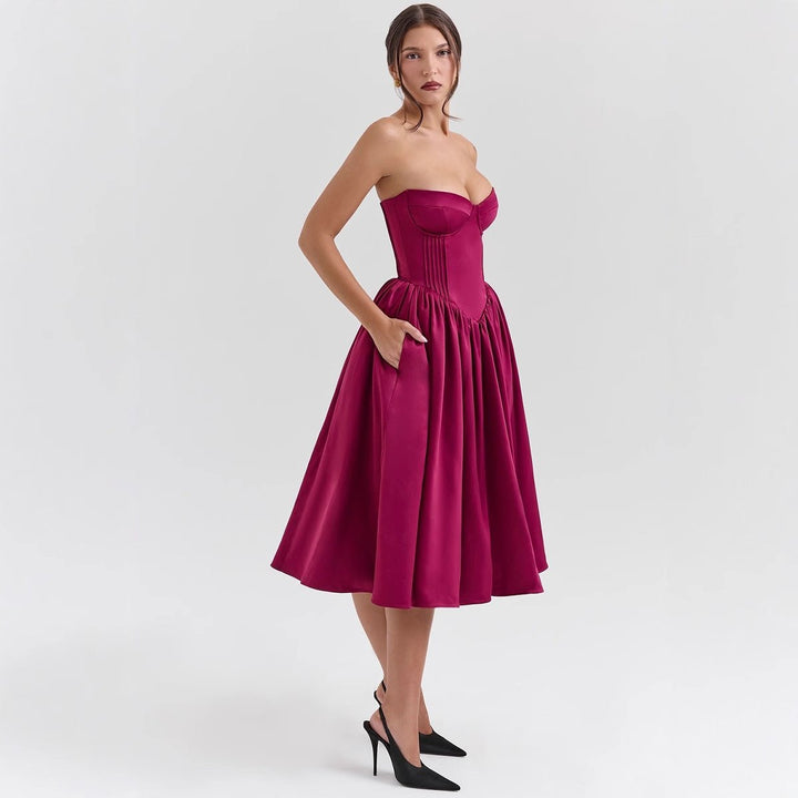 Marlene | Robe de cocktail pour femmes sans bretelles avec corset et jupe en satin évasée