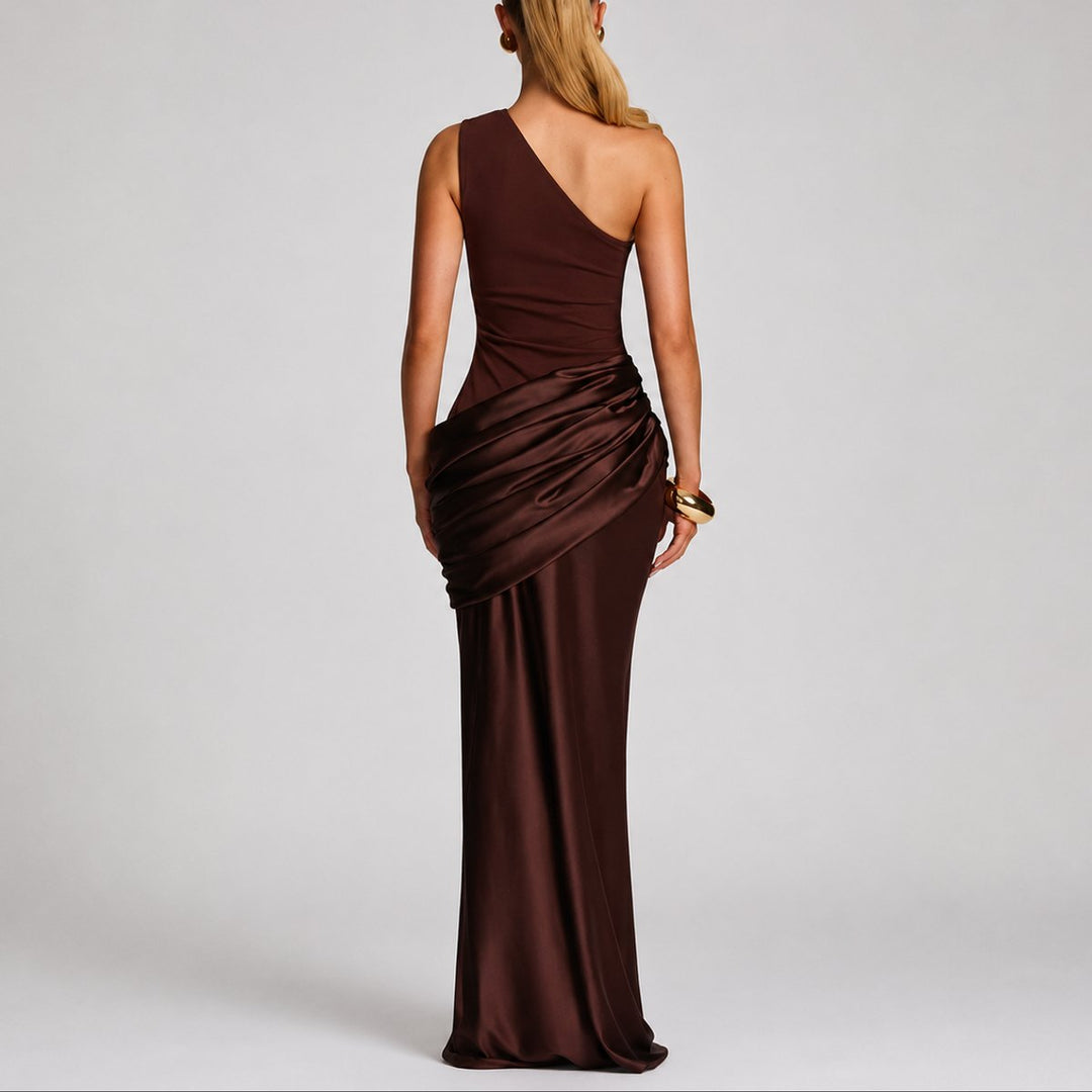 Hannah | Robe maxi en satin élégante à épaule unique pour les invitées de mariage en automne