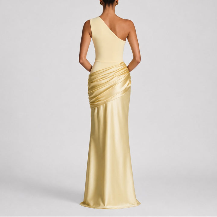 Hannah | Robe maxi en satin élégante à épaule unique pour les invitées de mariage en automne