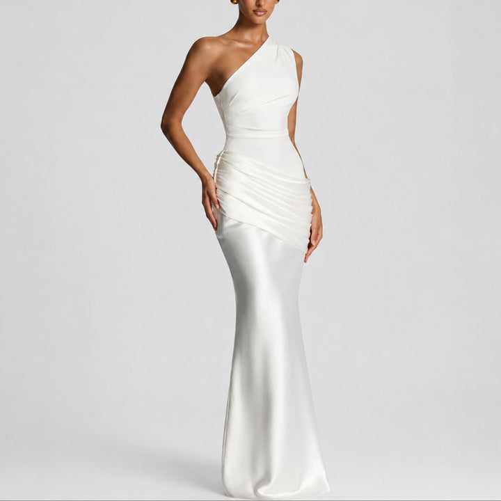 Hannah | Robe maxi en satin élégante à épaule unique pour les invitées de mariage en automne