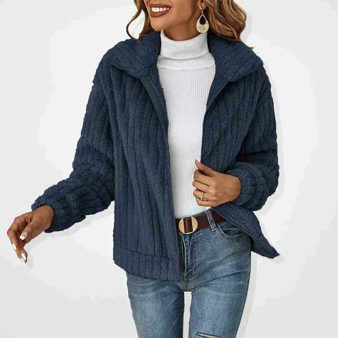 Frieda | Cardigan à fermeture éclair oversized en peluche pour femmes