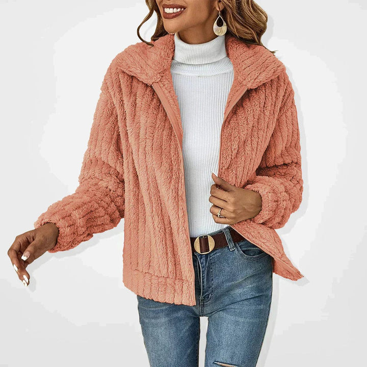 Frieda | Cardigan à fermeture éclair oversized en peluche pour femmes