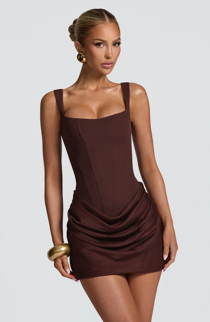 Robe Mini Femme Froncée avec Décolleté Carré et Bretelles Larges