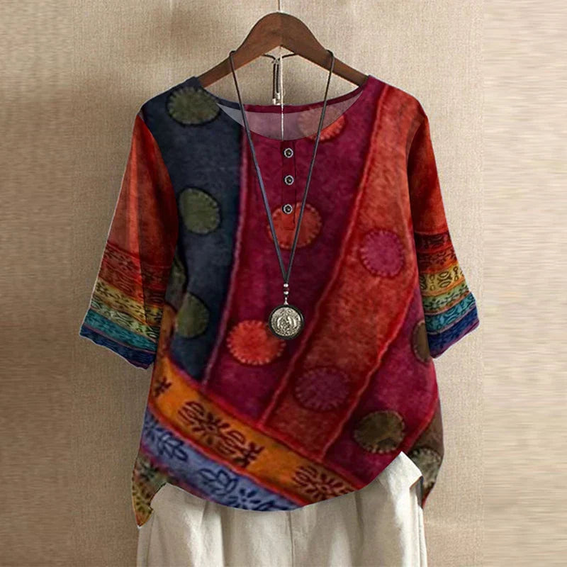 Blouse chemise pour femmes avec encolure ronde, manches mi-longues, patte de boutonnage et poignets retroussés