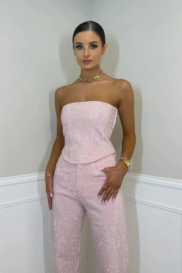 Salopette femme avec haut sans bretelles et poches latérales