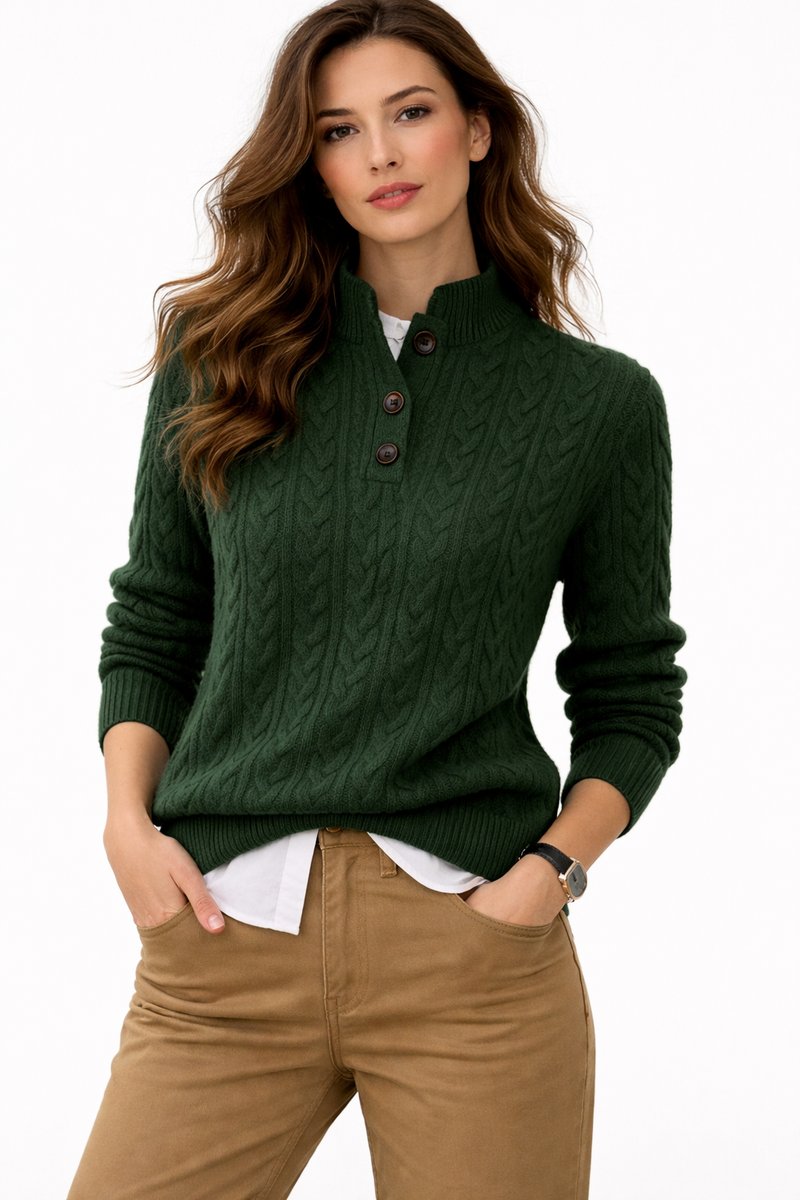Elisabeth | Pull en mélange de laine avec col roulé en cable pour femmes avec patte de boutonnage