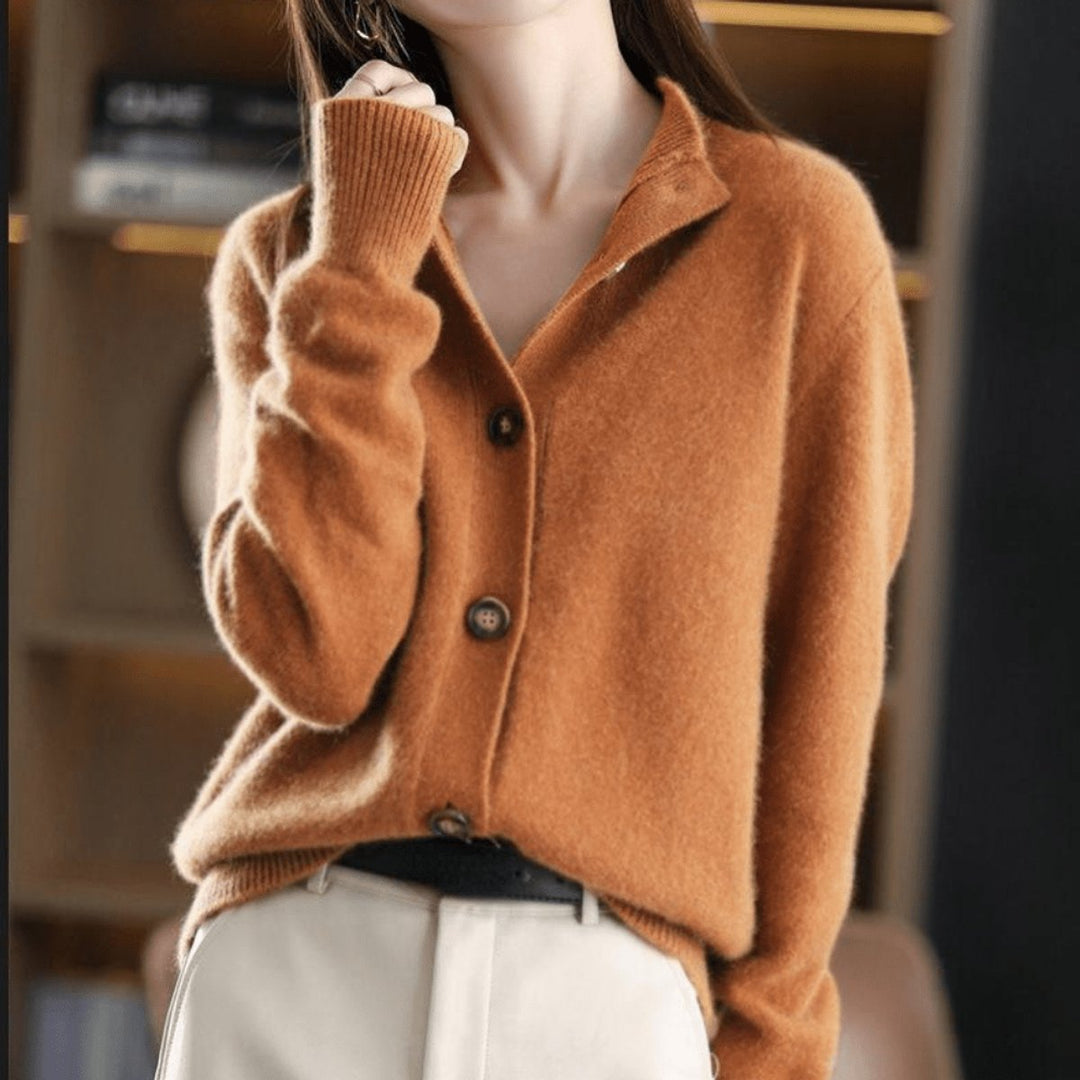 Charlotte | Cardigan en mélange de cachemire pour femmes avec boutonnage