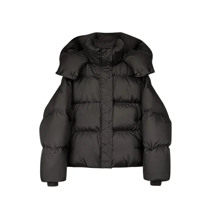 Veste courte matelassée pour femmes avec col montant, fermeture éclair frontale et bandes matelassées