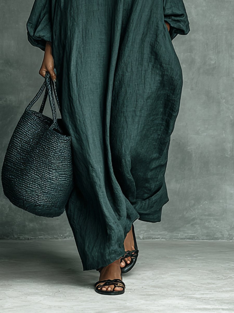 Greta | Robe maxi à manches longues pour femmes avec broderie et col montant