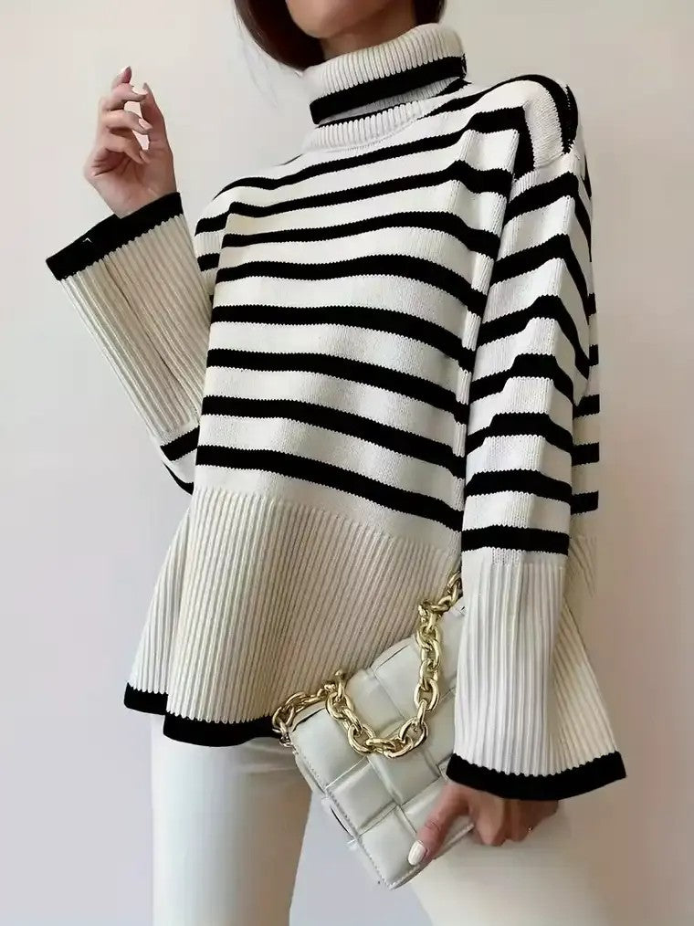 Pull en maille à col roulé pour femmes avec des rayures horizontales en noir et blanc