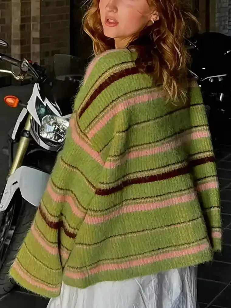 Veste en maille à manches longues pour femmes avec col rond et patte de boutonnage en rayures horizontales