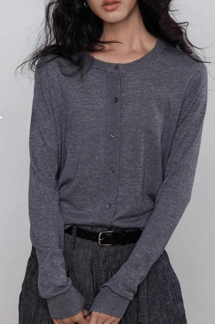 Gilet à manches longues pour femmes avec col rond et boutonnage continu