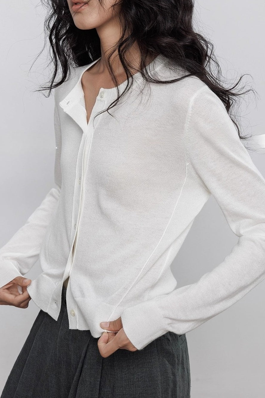 Gilet à manches longues pour femmes avec col rond et boutonnage continu