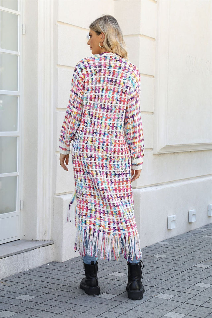 Gilet long pour femmes avec devant ouvert, finition à franges et motif multicolore