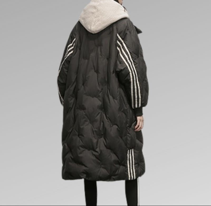 Manteau long matelassé pour femmes avec motif en losanges, col montant, ceinture à nouer et poches latérales