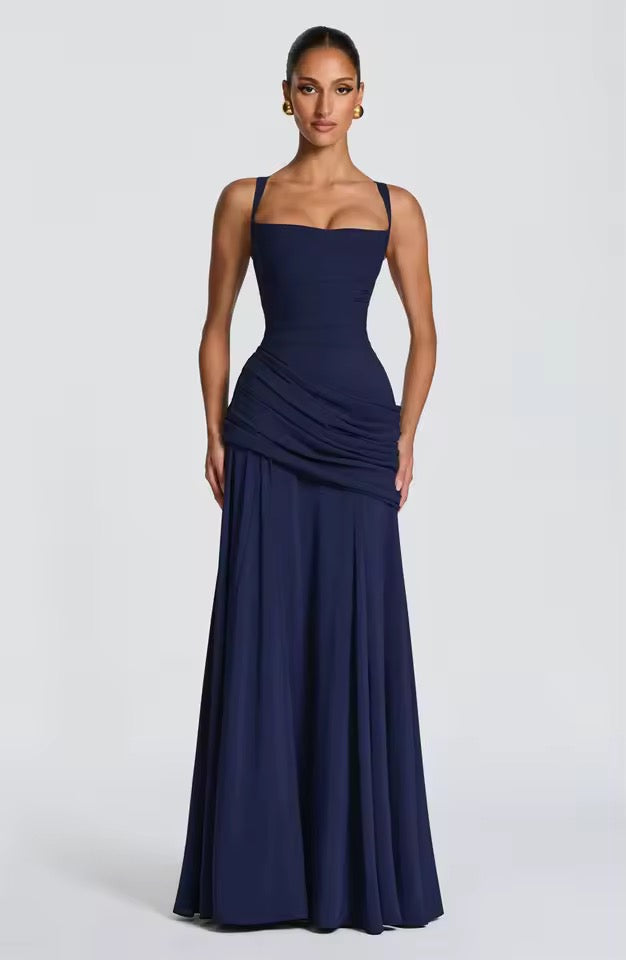 Robe maxi femme avec décolleté en cœur et drapé asymétrique